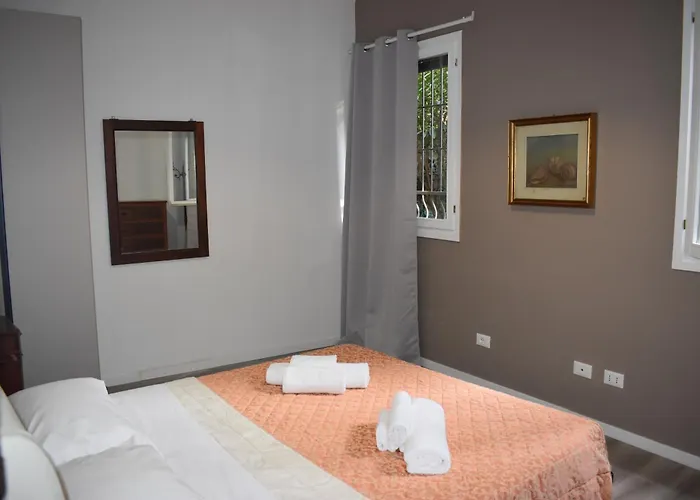 Lägenhet Casa Toretti Al Sant'orsola Bologna